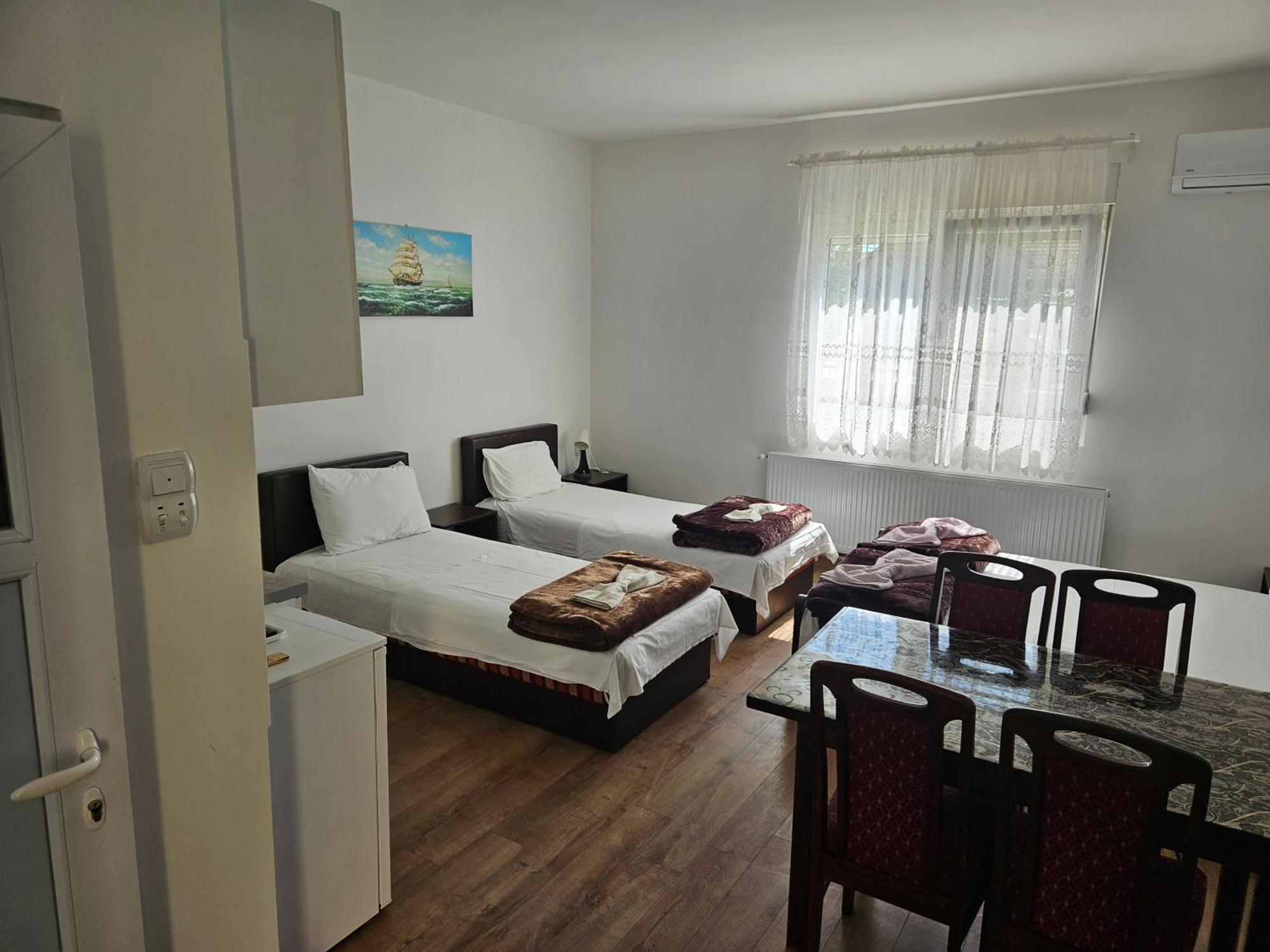 Apartments Kuca Aleksic Nis Exterior photo